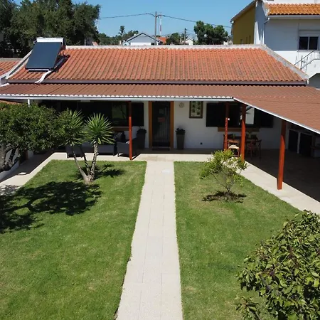 Rosa Holiday home Corroios